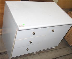 White chest of drawer S049578I #Rosettenvillepawnshop