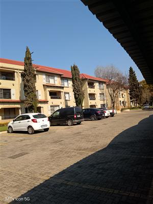 Upmarket 2 bedroom apartment in popular estate 