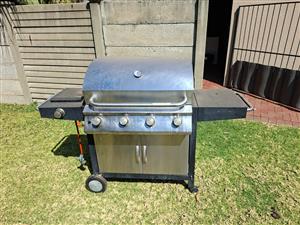 GasBraai with Potjie Burner + Stainless Steel Extraction Hood