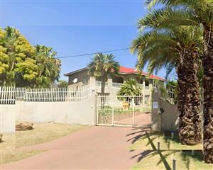 Modern Neat one Bedroom Cottage
