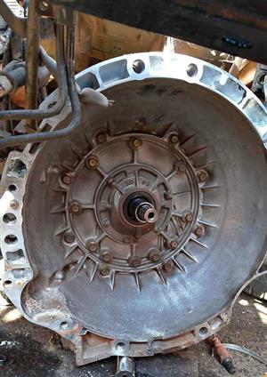 Nissan Pathfinder 4.0 V6 automatic Gear box For Sale