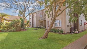 Neat 2 Bed 1 Bath Ground Floor Unit