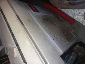 2 ND back to back 18000 but aircon complete with remote