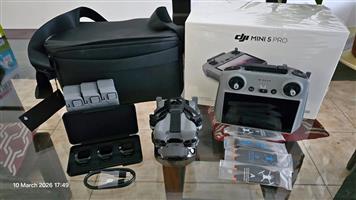 DJI Mini 5 Pro Flymore Combo