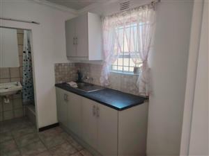 Garden Cottage Rental Monthly in Parow