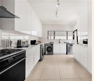 Cluster For Sale in Inanda