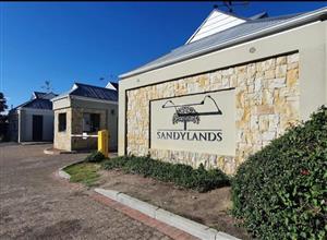 Apartment For Sale in Silver Oaks