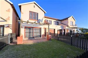 Townhouse For Sale in Montana
