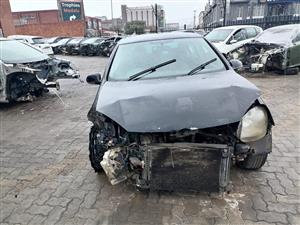 VW GOLF 5 1.6 2005 TRENDLINE - STRIPPING FOR SPARES
