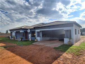 Spacious 4-Bedroom Family Home –