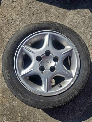 FORD FALCON XR6 MAGS 