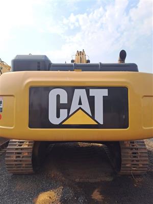 CAT 336D2 EXCAVATOR