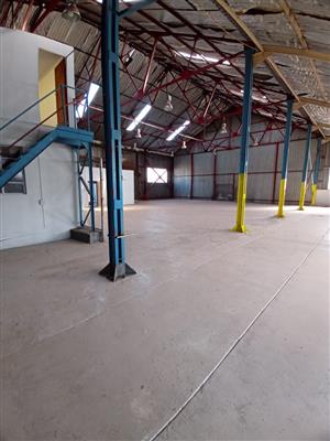 684m²Facory/Warehouse to let in Anderbolt, Boksburg 