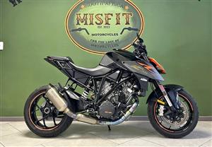 2017 KTM Super Duke 1290 R