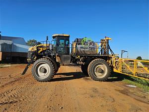 2016 Challenger Rogator RG1100