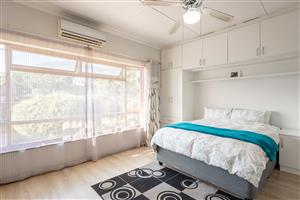 Modern 2-Bedroom Duplex with Garden Space to Breathe