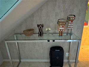 Entrance glass table  Size 1.50 x 40 x 90 . Good condition. Collection in Seapoint.