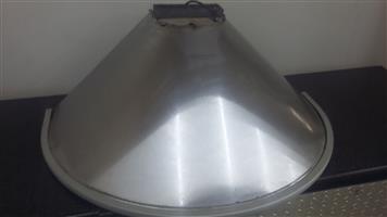 Defy Extractor 90cm Fan , Good Condition   if u see this ad its still available,