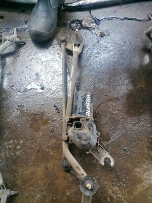 Nissan Almera wiper linkage complete