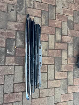Mini Cooper R56 Main Front Bumper Grill