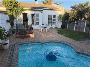 House Rental Monthly in Fish Hoek