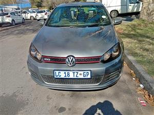 2012 Volkswagen Golf 6 2.0 GTI DSG Sunroof Automatic and leather seat