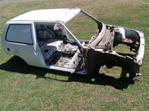 Fiat uno 2 door shell with papers