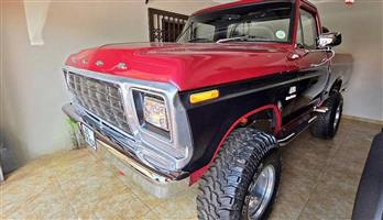 Stunning Ford F100 Custom 4x4 - Completely rebuilt