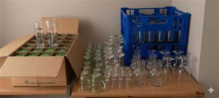  MASSIVE BAR & CATERING GLASSWARE CLEAR-OUT – 127 PIECES + COMMERCIAL RACKS 