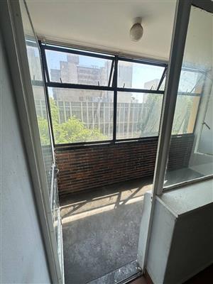Apartment Rental Monthly in Hillbrow