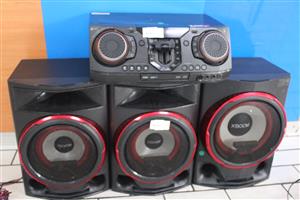 LG CL88 MINI HOME THEATER HIFI SYSTEM