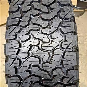 285 70 17 BF Goodrich Ko2 (NEW TYRES)