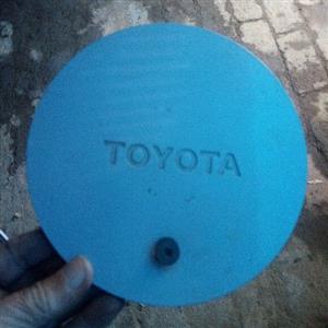 Corolla centre cap