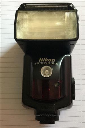 Nikon SB-28 Speedlight Flash 
