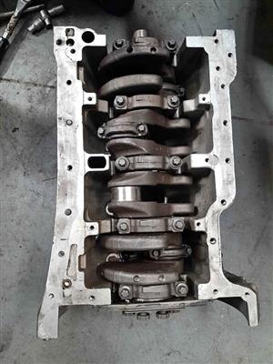Mercedes Benz A170 Crankshaft And Crankshaft Box
