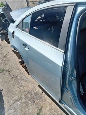 Chevrolet cruze 2013 1.6 right rear door