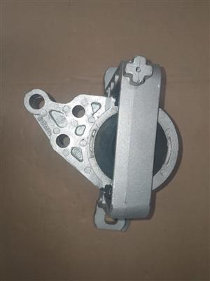 FOCUS/ VOLVO & MAZDA 2013 ENGINE MOUNTING FOR SALE 