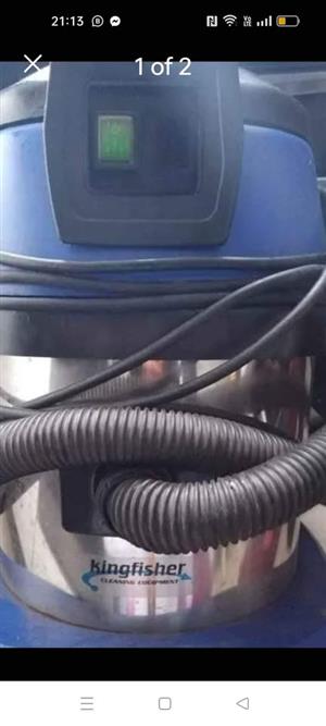 Vacuum Cleaners Wet and Dry