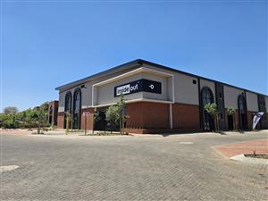 NEWLY DEVELOPED RETAIL/ SHOWROOM SPACE - CENTURION
