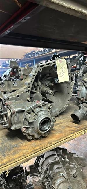 Toyota Rav 4 4x4 5 speed gearbox. 1az.