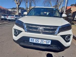 2022 Toyota Urban Cruiser 1.5XS, Automatic, White, 86000kms, . Spare key, Service book.