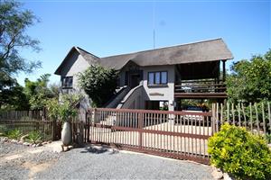 Sole & Exclusive Mandate, Tranquil in Kampersrus with Mountain View