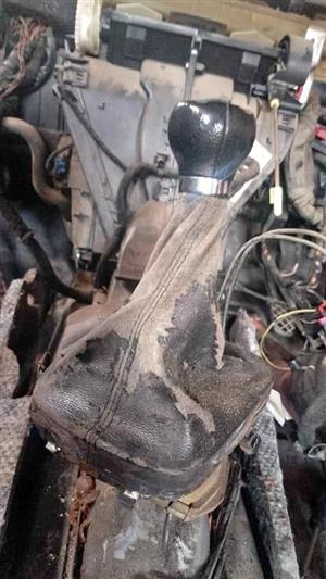 VW golf 5 2.0 TDI gear selector