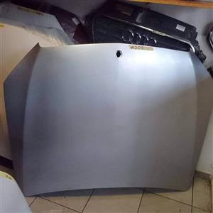 Mercedes Benz w205 bonnet 