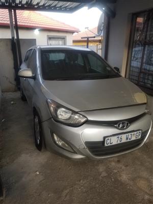 Hyundai i20  2013 1.4 Automatic, Mileage 241500  Petrol