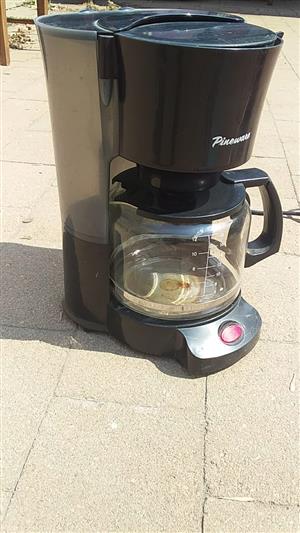 Pineware filter Coffee Machine