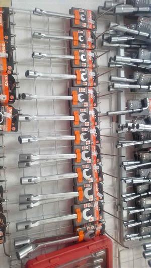 SHIND SOCKET AND RENCH COMBO SPANNER