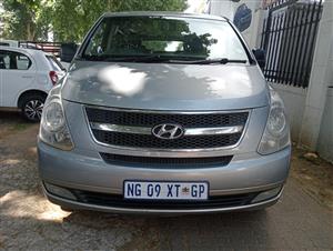Hyundai H1 H 1 2.5CRDi panel van auto