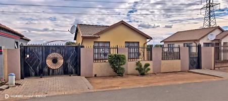SOSHANGUVE VV 2 BEDROOM HOUSE FOR RENT