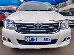 Toyota hilux single cab 2.7 VVTI legend 45 4x2